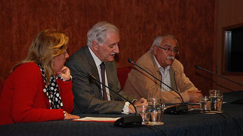 0204_teologia02.jpg