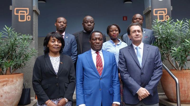 El Rector de la Universidad Nacional de Guinea Ecuatorial, en Casa África