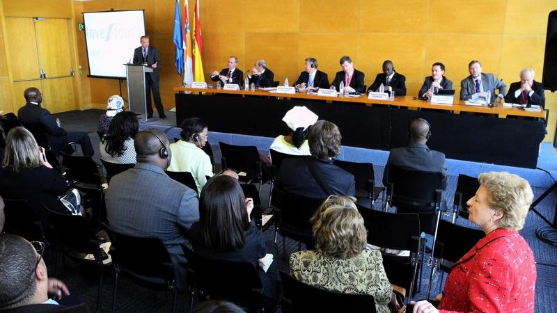 02_investour_2013-(2).jpg