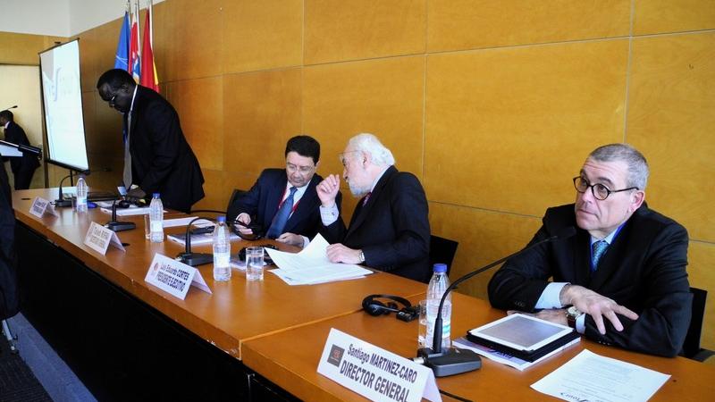 02_investour_2013.jpg