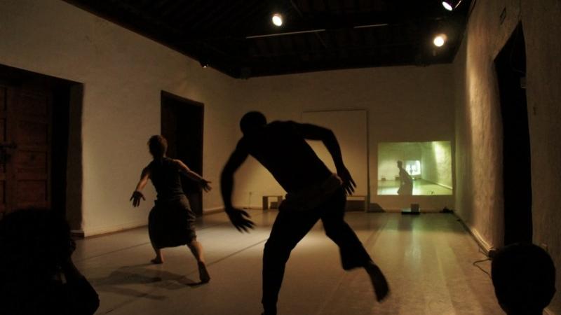 Los bailarines Julie Iarisoa y Yaya Sarrie se concentran en La Gomera hasta el 9 de marzo