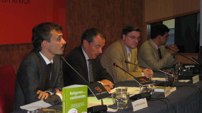 0310_libro_religiones02.jpg