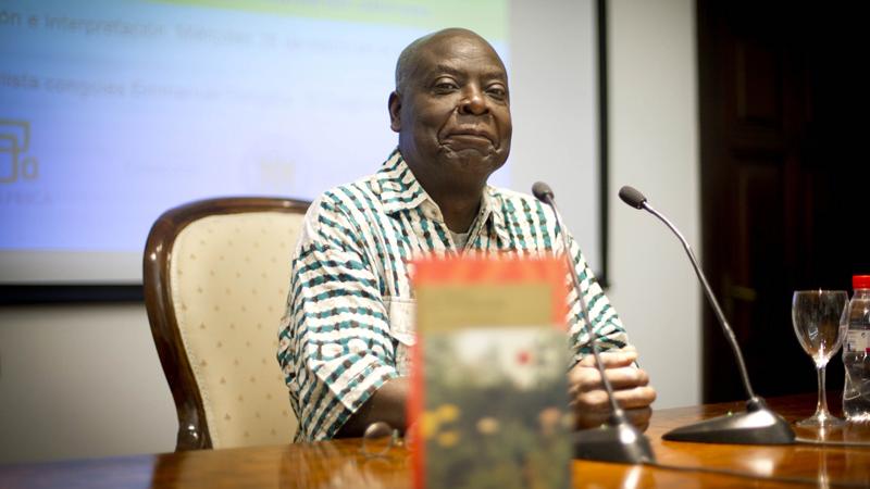 El escritor congoleño Emmanuel Dongala imparte conferencias en la Universidad Autónoma de Madrid y en la Universidad de Granada
