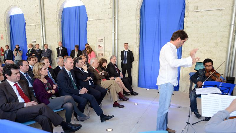 El director general de Casa África participa en la presentación de la Red de Casas ante el presidente de la Comisión Europea