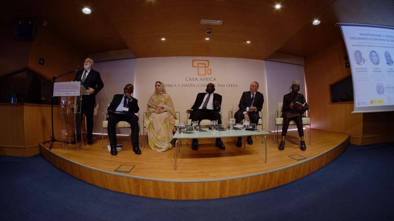 Dastis y Clavijo abogan por el apoyo al crecimiento «inclusivo y sostenible» de África occidental