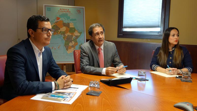 El vicepresidente del Gobierno de Canarias destaca el potencial del archipiélago como plataforma logística y de servicios con África