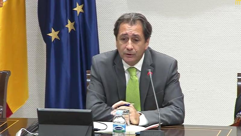 Luis Padrón expone en el Parlamento de Canarias los resultados del encuentro sobre diplomacia preventiva en África