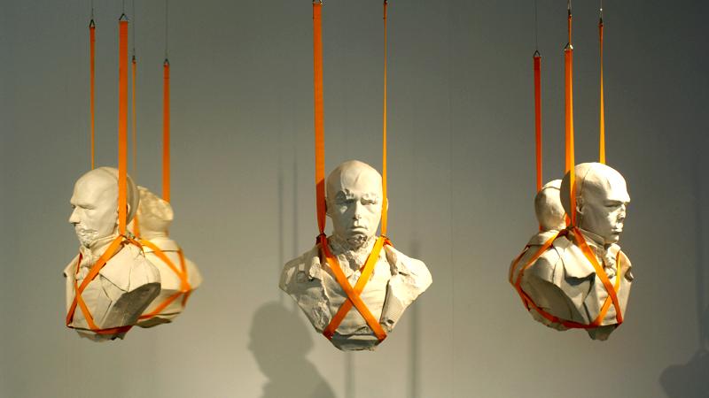 Casa África muestra en ‘Reloj de Arena Negra’ los fondos africanos del CAAM