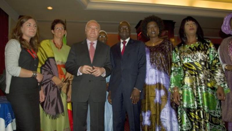 0525_africavive09.jpg