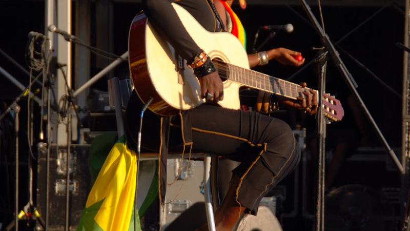 Más de 16.000 personas se despiden de África Vive en Madrid con Salif Keita, Alpha Blondy y Konono nº1