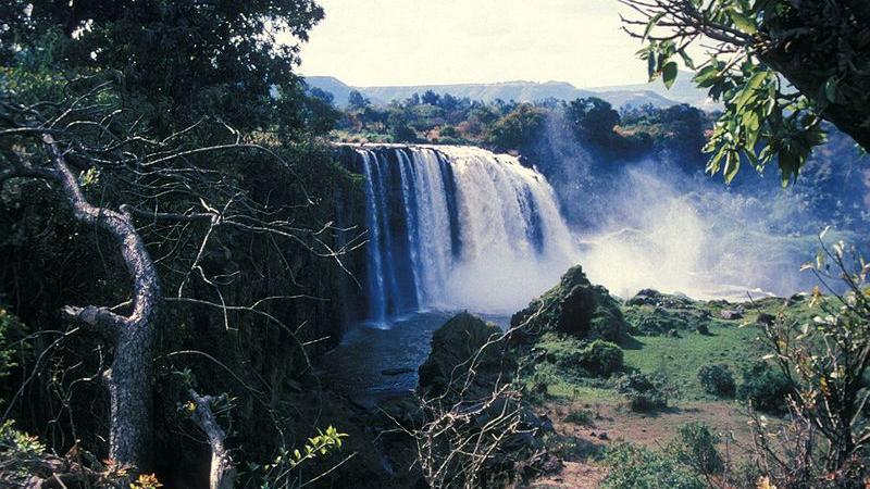 Un libro narra el curso del Nilo Azul desde el Lago Tana hasta Jartum