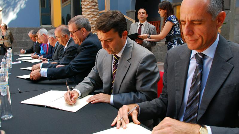 Jueces, abogados, instituciones y Cámaras de Comercio se unen para potenciar el arbitraje y la conciliación en el ámbito mercantil desde Canarias