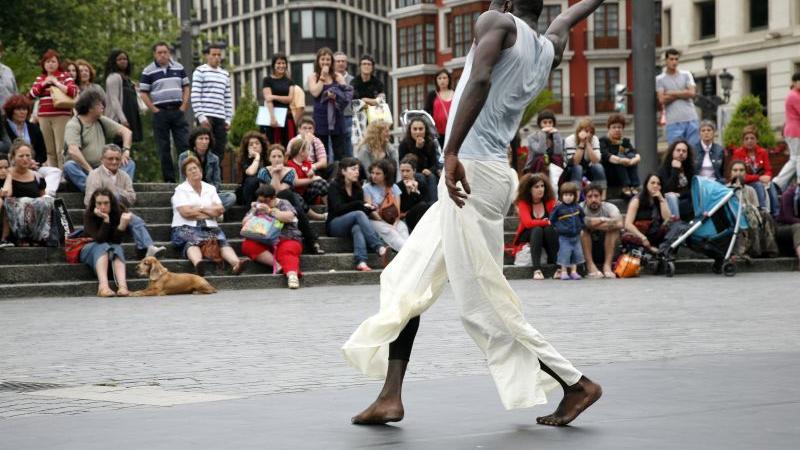 Bilbao y Vitoria se colmaron de actividades de África Vive
