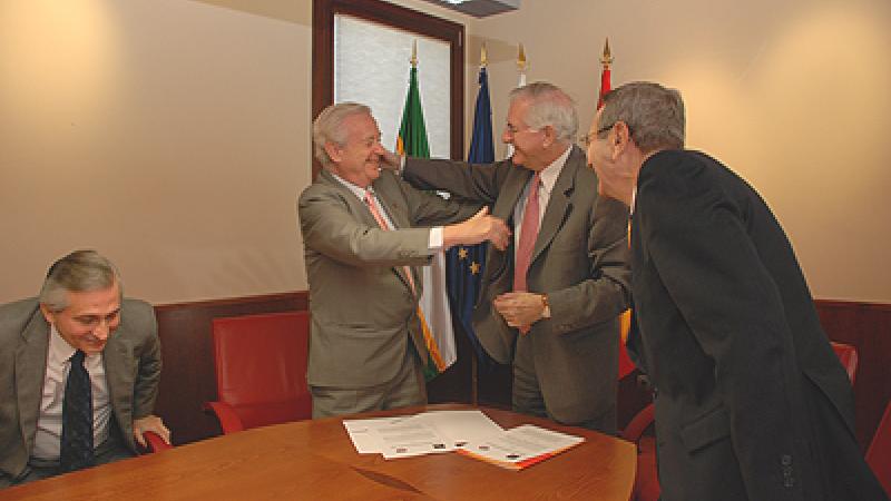 Casa África firma un convenio con la Sociedad de Amigos del País