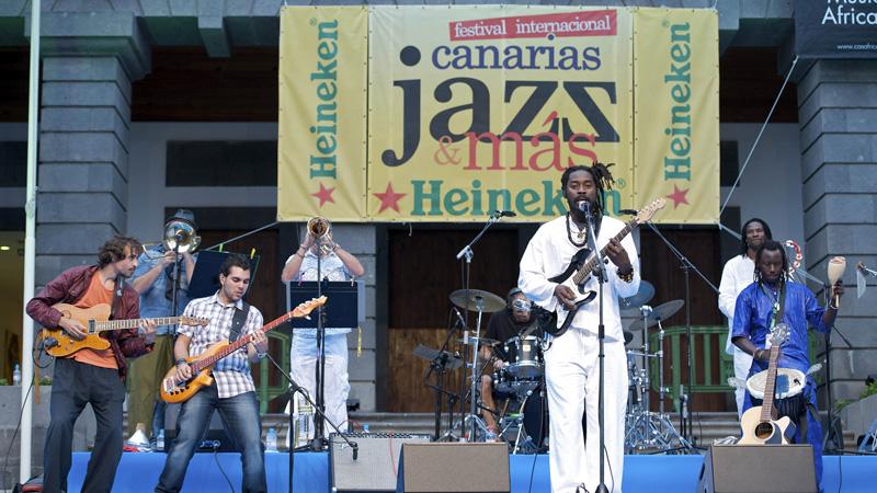 Músicas tradicionales africanas se funden con el jazz más actual en la Noche África