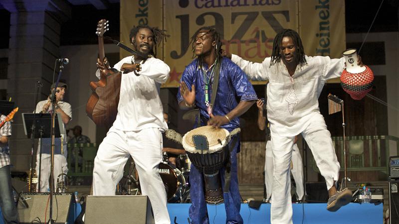 Músicas tradicionales africanas se funden con el jazz más actual en la Noche África