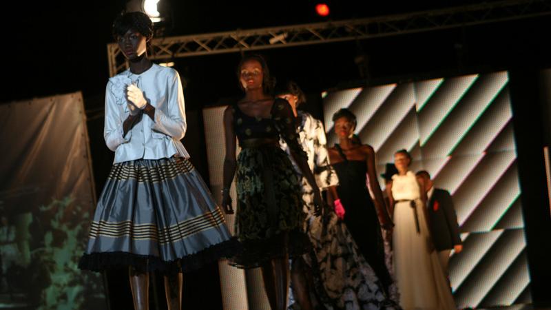 El diseñador grancanario Juan Roga deslumbra en la Dakar Fashion Week