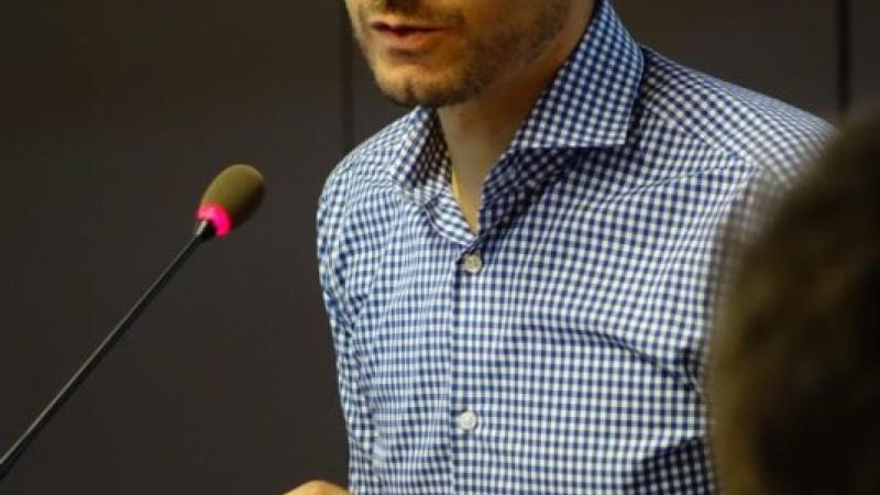 0906_victor-mulas.jpg