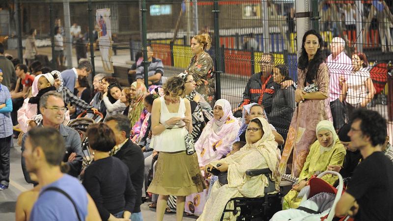 El Ramadán concluye en Las Canteras con un concierto de Oum y Dakhouse