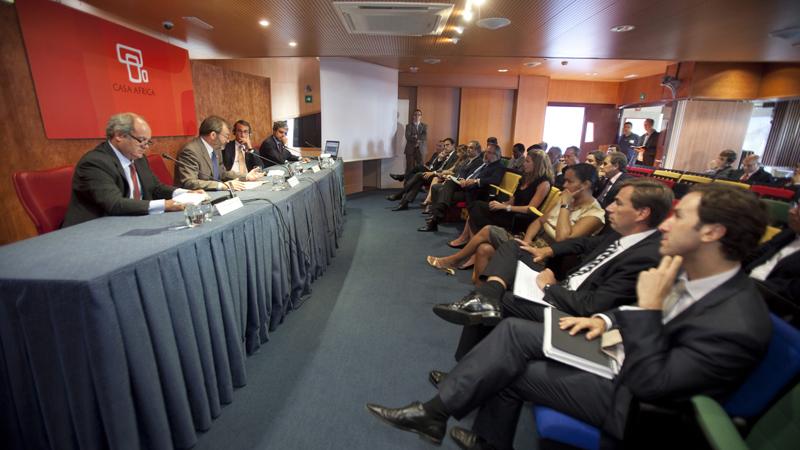 El Embajador de Estados Unidos en España visita Casa África