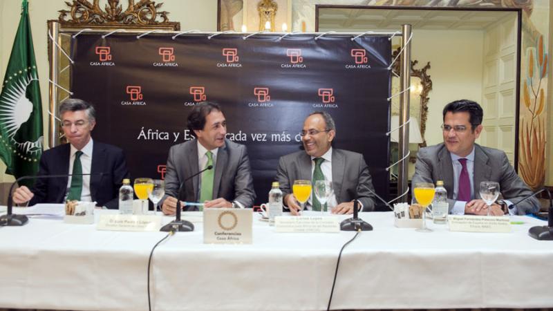 La industrialización de África, pilar de la conferencia de Carlos Lopes sobre el potencial económico africano