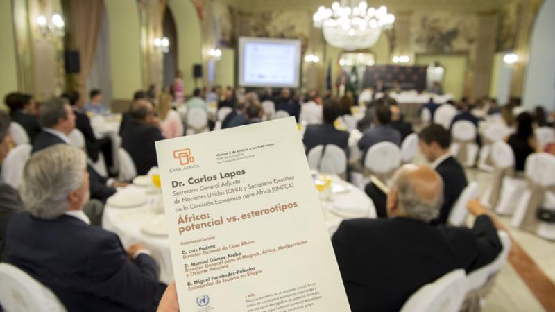 La industrialización de África, pilar de la conferencia de Carlos Lopes sobre el potencial económico africano