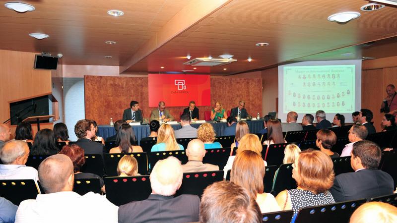 Casa África alberga la entrega de orlas del IV Máster en International Business de la ULPGC