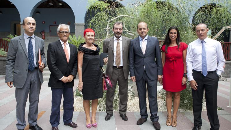 Visita institucional del Alcalde de Las Palmas de Gran Canaria, Juan José Cardona, a Casa África