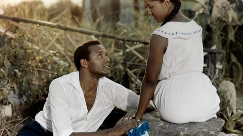 El artista Pepe Dámaso presenta este martes la proyección de «Orfeo Negro»