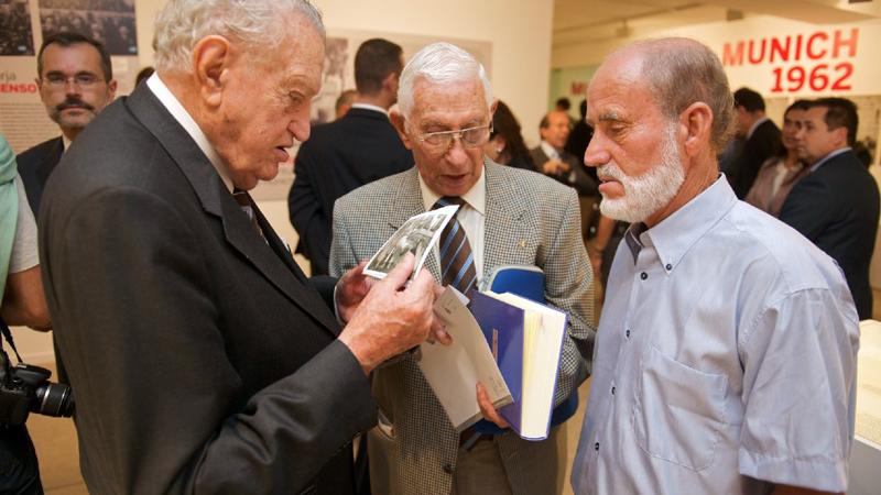 Instituciones y participantes en el Contubernio de Múnich celebran en Fuerteventura su 50 aniversario y el vínculo de la isla con la Transición Española