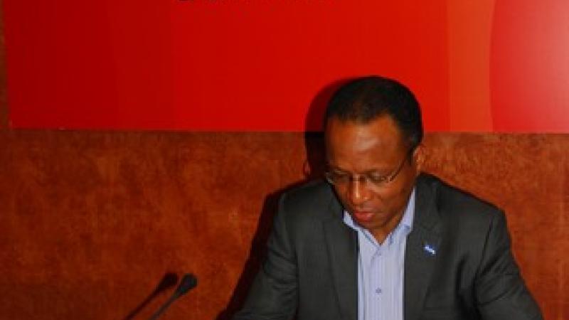 El alcalde de Praia, José Ulisses Correira Silva, visita Casa África
