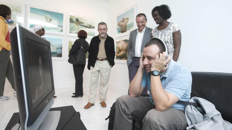 Casa África inaugura una retrospectiva de la fotógrafa surafricana Nontsikelelo Veleko con material inédito realizado en Canarias