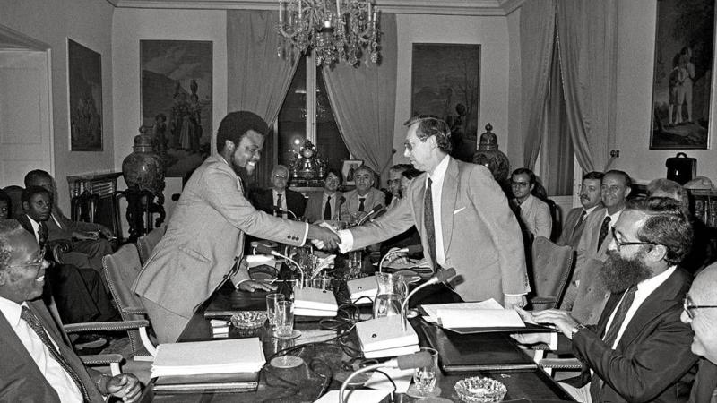 Casa África cierra en Malabo y Bata las celebraciones de los 50 años de independencia de Guinea Ecuatorial con una exposición de fotografías históricas de la Agencia EFE