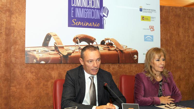 Periodistas y sociedad civil debaten sobre el tratamiento de la inmigración en los medios de comunicación