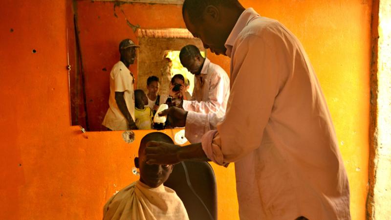 Una imagen camerunesa de César Hernández Maya gana el concurso fotográfico 'Objetivo África'