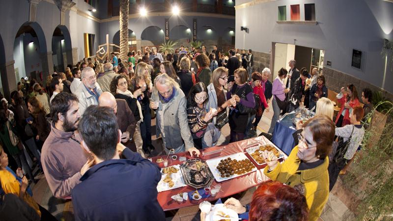 Los sabores africanos inundan el patio de Casa África