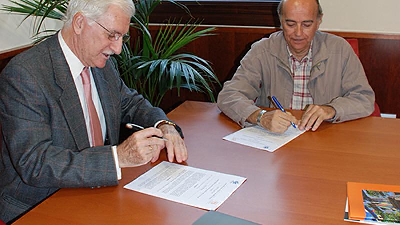 Casa África firma un convenio de colaboración con Fundescan