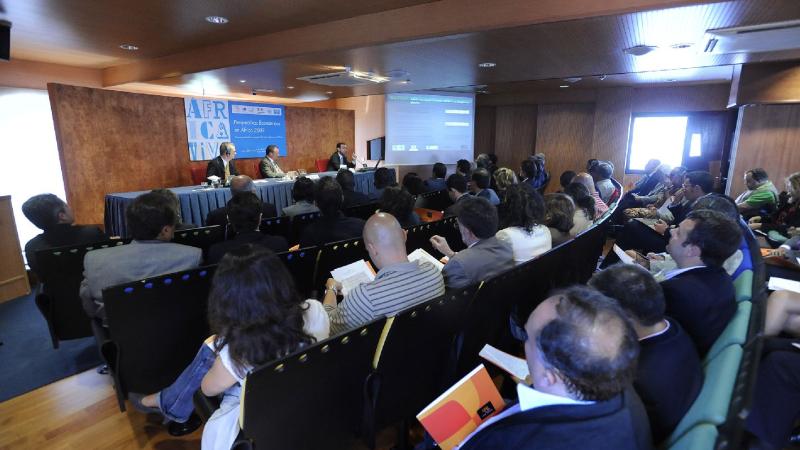 6. Presentación del Informe Perspectivas Económicas en África, 2009 en Casa África