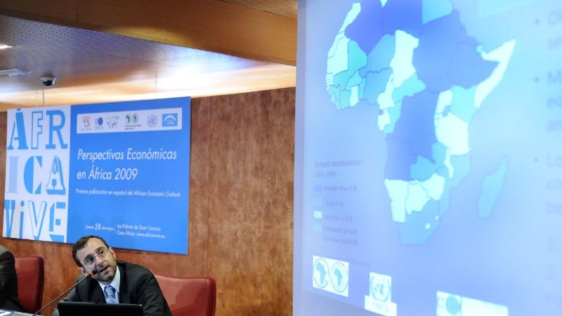 8. Presentación del Informe Perspectivas Económicas en África, 2009 en Casa África