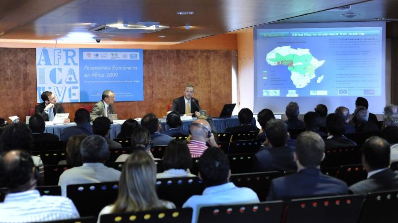 16. Presentación del Informe Perspectivas Económicas en África, 2009 en Casa África
