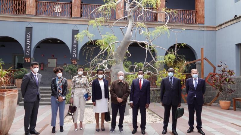 El embajador de Guinea Ecuatorial en España visita Casa África