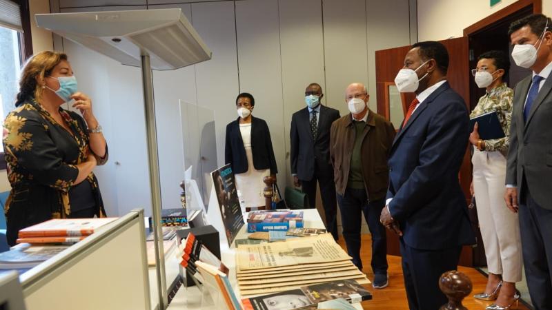 El embajador de Guinea Ecuatorial en España visita Casa África