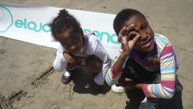 Casa África apoya 'Mareas Migratorias', una intervención artística en Las Canteras en el marco del Día de África