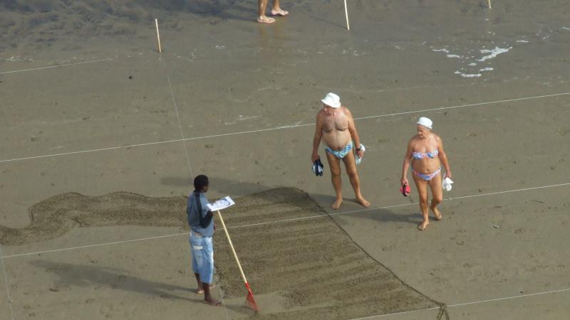 Casa África apoya 'Mareas Migratorias', una intervención artística en Las Canteras en el marco del Día de África