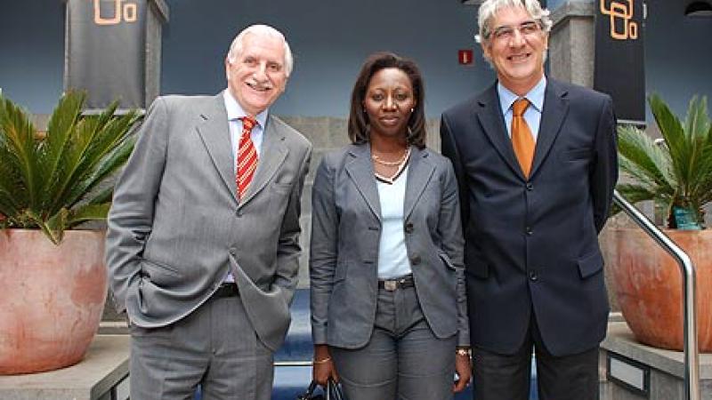 Casa África participó en el Foro de la Empresa Familiar