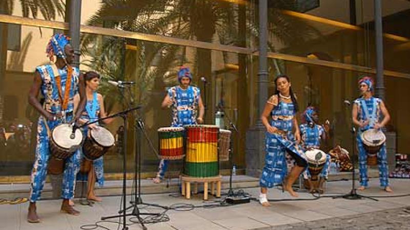 2804_vive_africa01.jpg