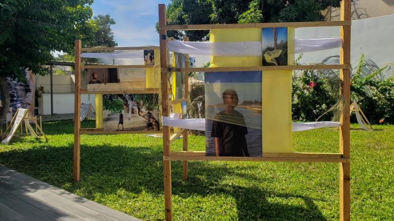Instalación de la fotógrafa Mamy Fall