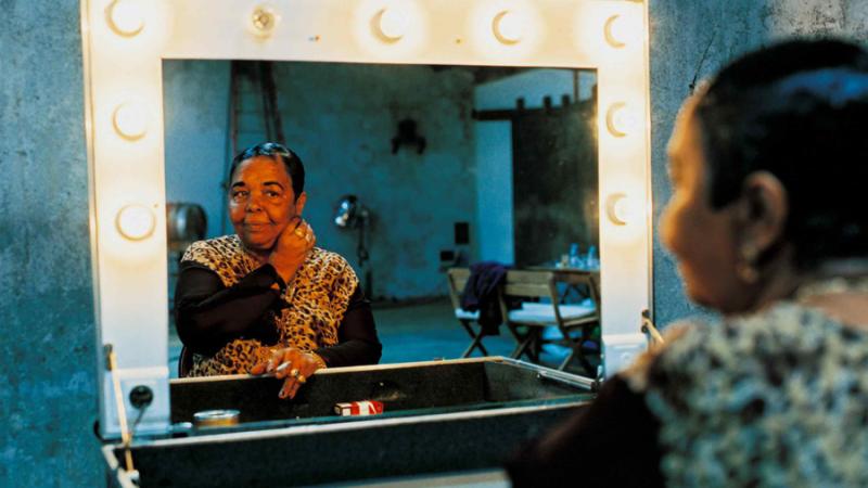 Casa África recuerda a Cesária Évora con un capítulo monográfico especial de 'Semilla Negra'