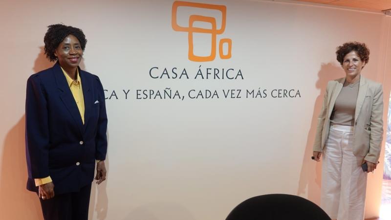 Embajadora de Sudáfrica y gerente de Casa África