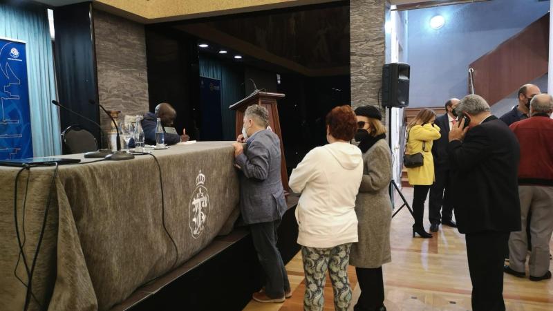 Presentación del libro ‘Lo que la noche le debe al día’ - 3